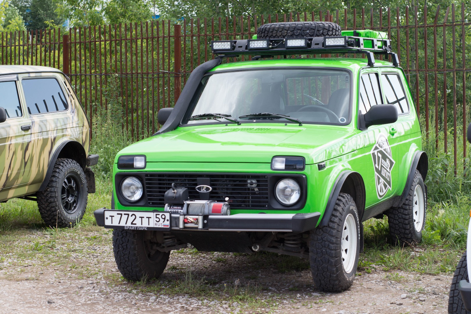OFF ROAD SHOW на автомобилях LADA 4x4
