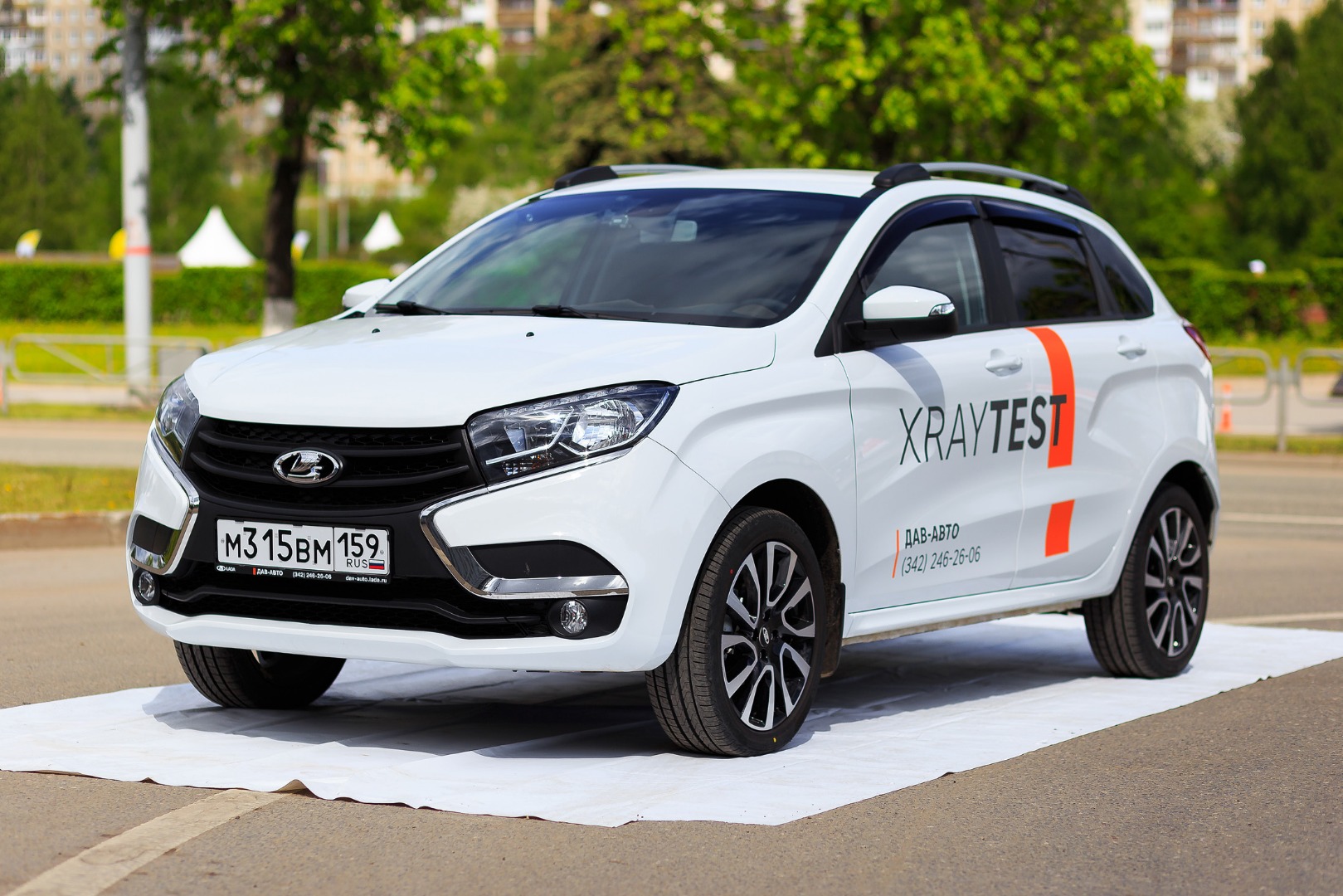 Фотоотчёт с презентации LADA Vesta Cross